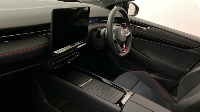 Volkswagen ID.7 250kW 4MOTION GTX Plus 86kWh 5dr Auto Electric Estate - Image 2